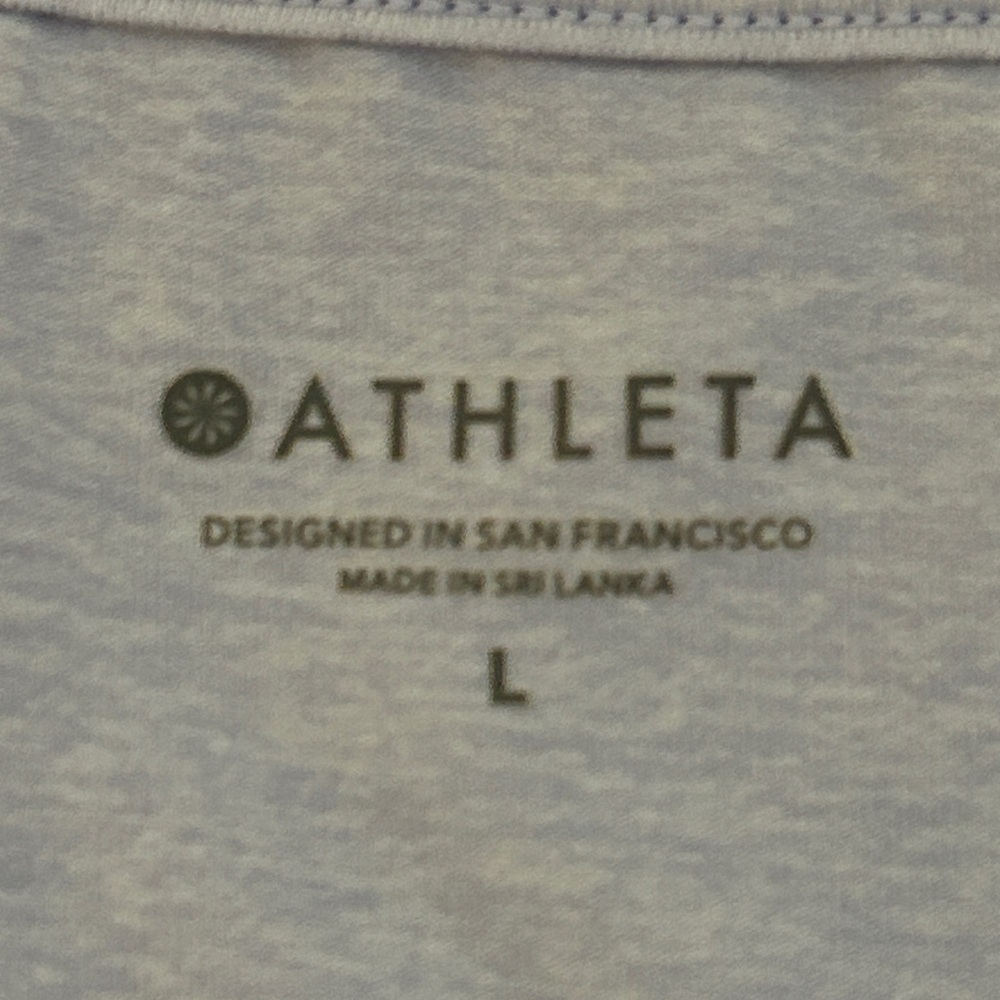 Athleta Uptempo Light Lilac Long Sleeved Tee. Large - Picture 6 of 7